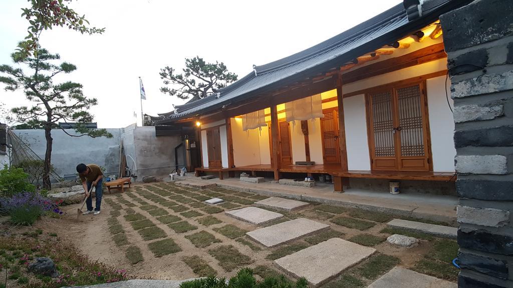 Ohnewwall Guesthouse Jeonju Eksteriør billede
