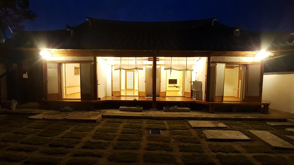 Ohnewwall Guesthouse Jeonju Eksteriør billede